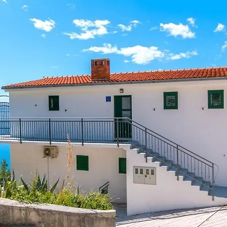 Apartman Macan Brela Exterior photo