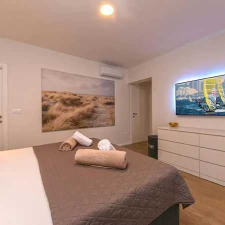 Apartman Macan Brela Exterior photo