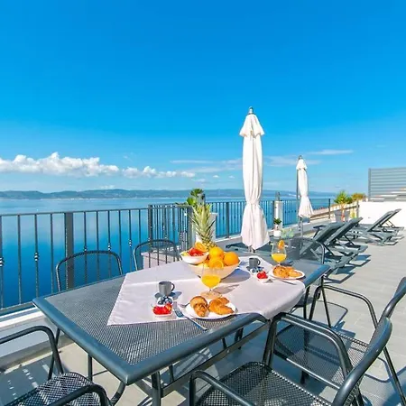 Apartman Macan Brela Exterior photo