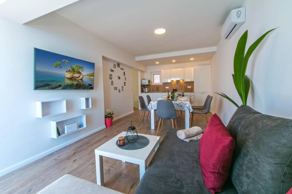 Macan Apartment