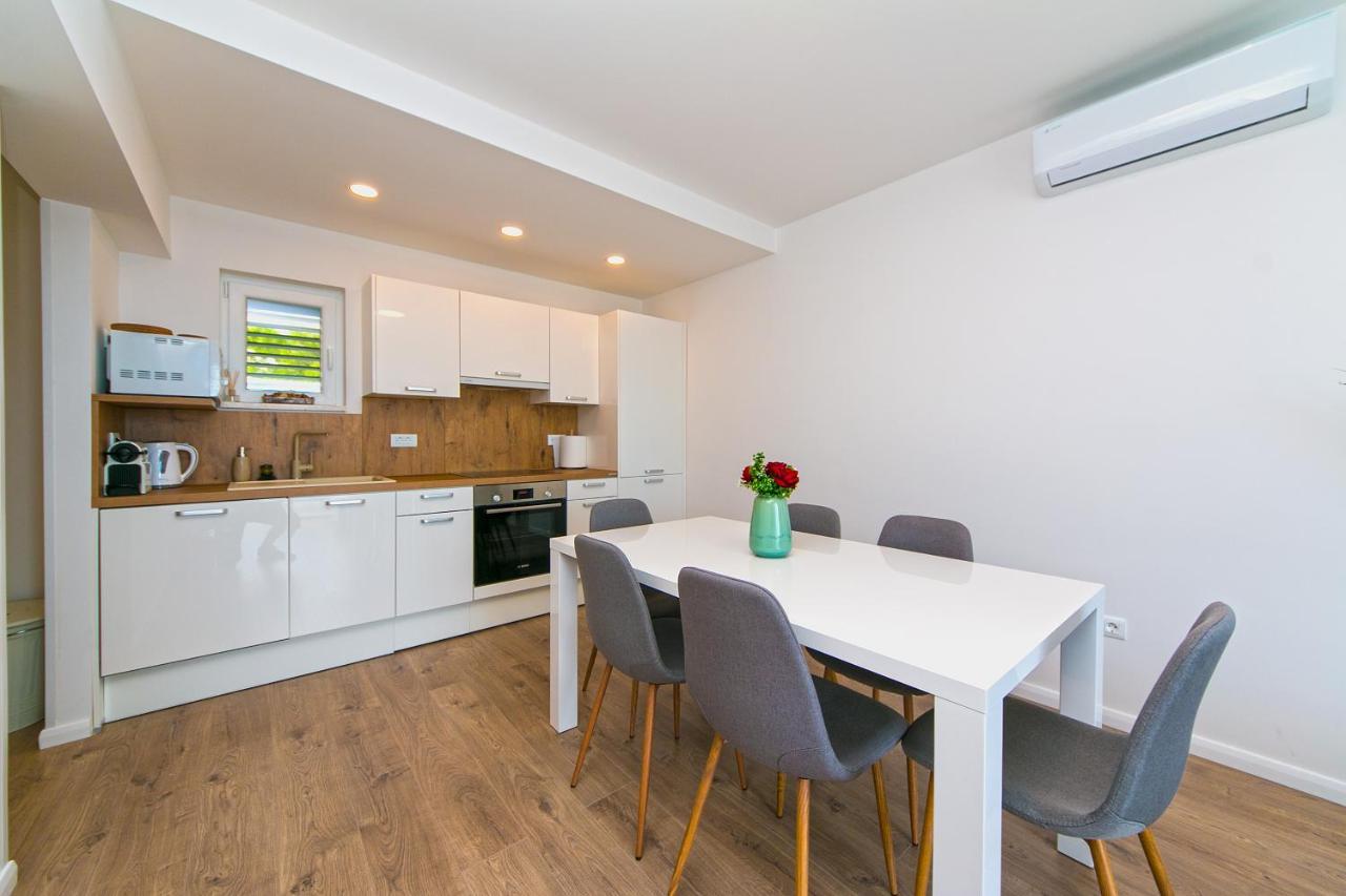 Apartment Macan